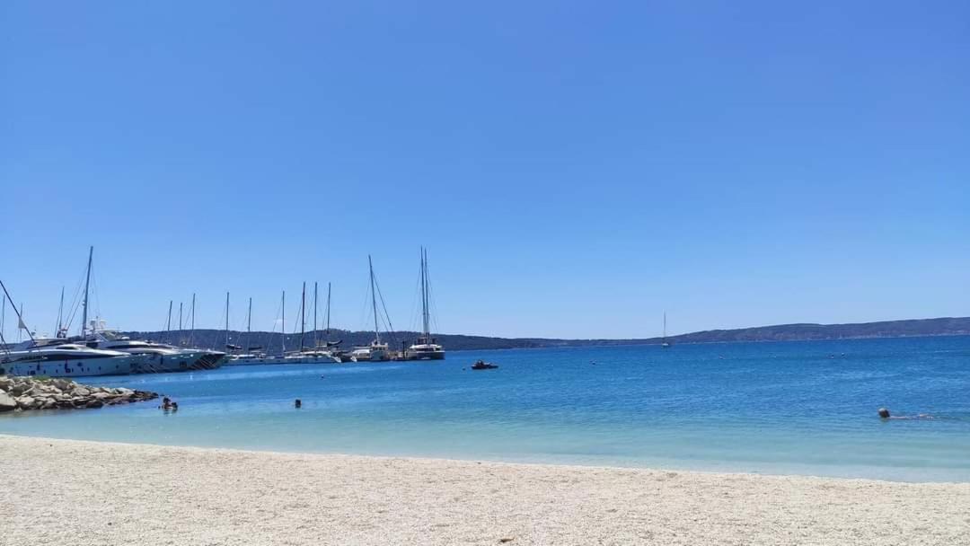 Apartmani Luis Kastela Bagian luar foto