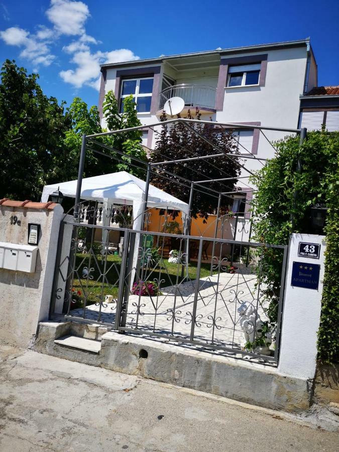 Apartmani Luis Kastela Bagian luar foto