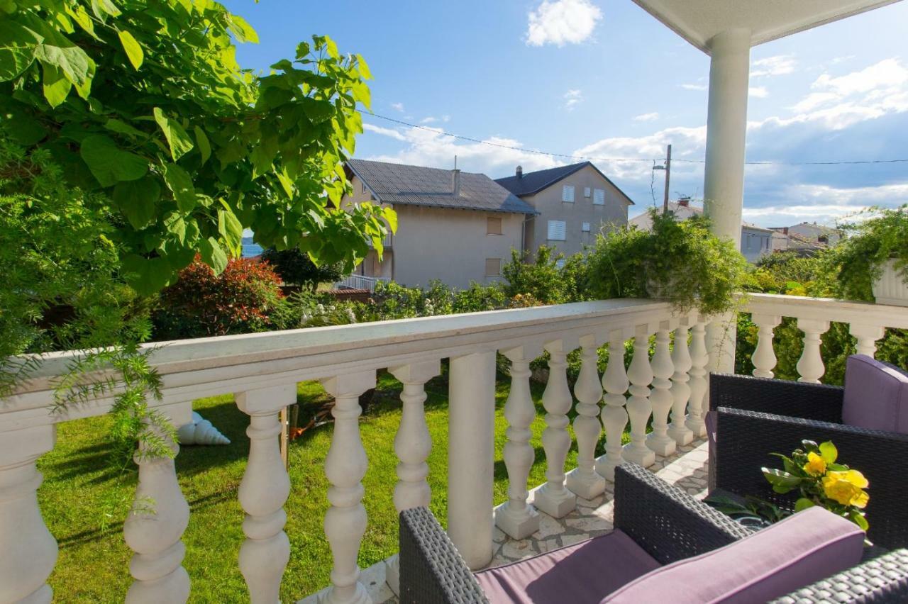 Apartmani Luis Kastela Bagian luar foto
