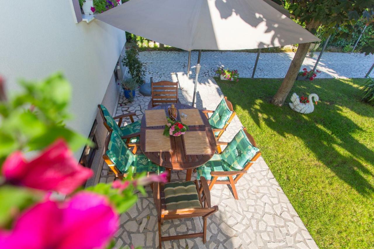 Apartmani Luis Kastela Bagian luar foto