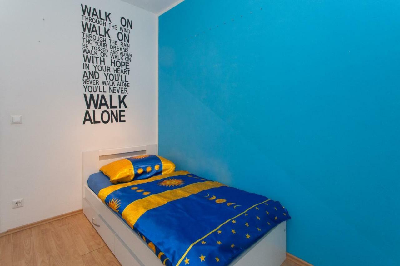 Apartmani Luis Kastela Bagian luar foto