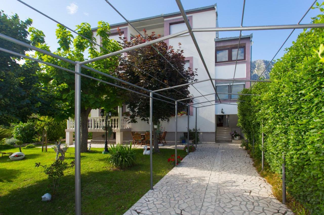 Apartmani Luis Kastela Bagian luar foto